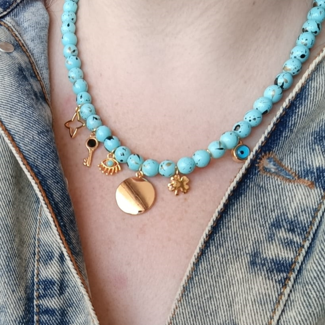 KADIN MAVİ BONCUK VE GOLD DETAYLI ÇELİK TASARIM KOLYE