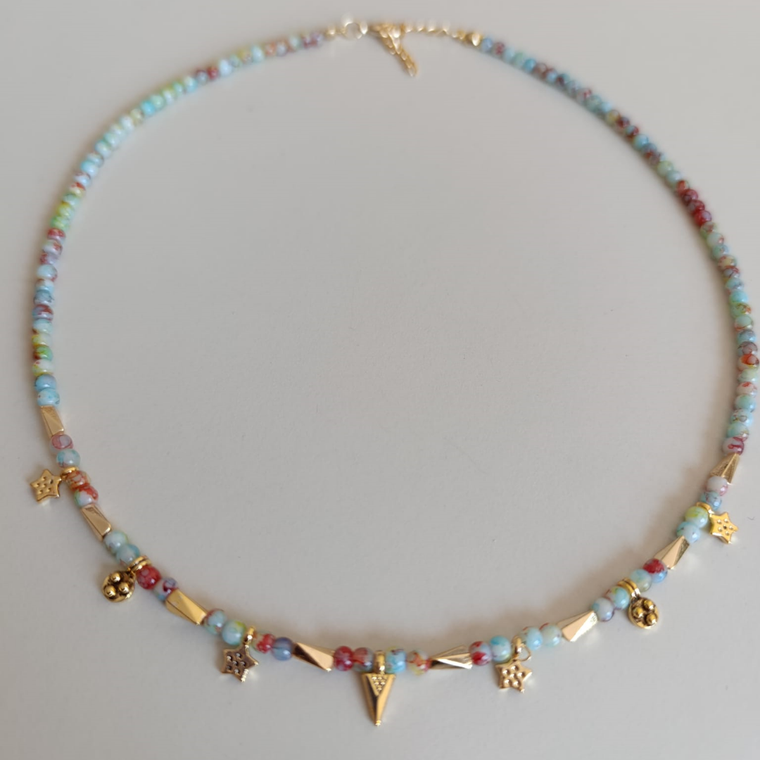 RENKLİ GOLD UÇLU TASARIM KOLYE